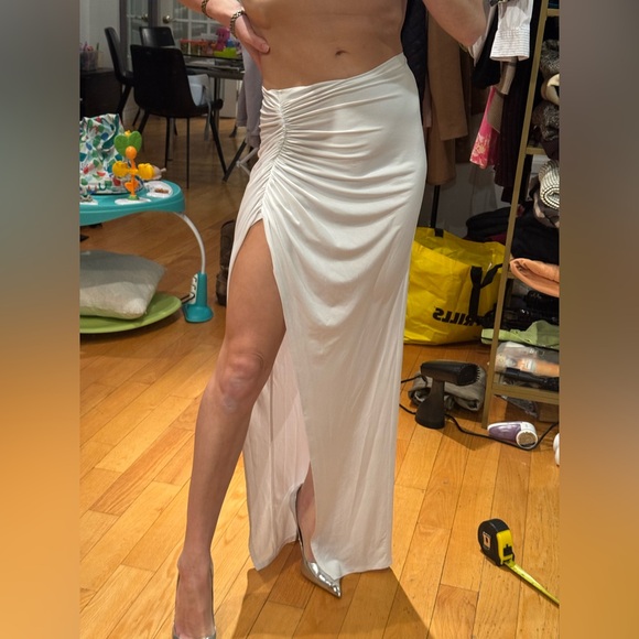 Michael Costello X Revolve Leah ruched maxi skirt - Picture 8 of 10